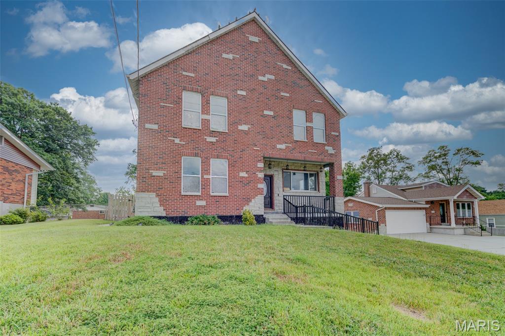 Unincorporated, Missouri 63129, United States, 5 Bedrooms Bedrooms, ,4 BathroomsBathrooms,Residential,Coming Soon,154662