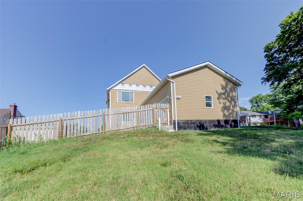 Unincorporated, Missouri 63129, United States, 5 Bedrooms Bedrooms, ,4 BathroomsBathrooms,Residential,Coming Soon,154662