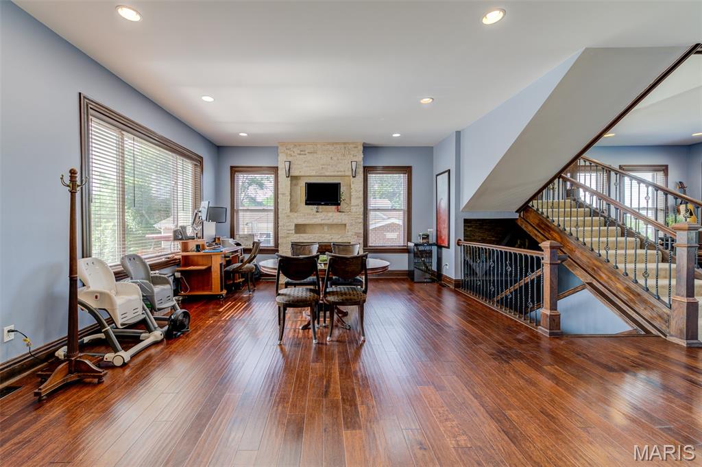 Unincorporated, Missouri 63129, United States, 5 Bedrooms Bedrooms, ,4 BathroomsBathrooms,Residential,Coming Soon,154662