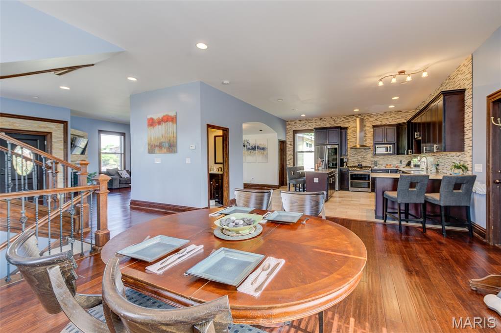 Unincorporated, Missouri 63129, United States, 5 Bedrooms Bedrooms, ,4 BathroomsBathrooms,Residential,Coming Soon,154662