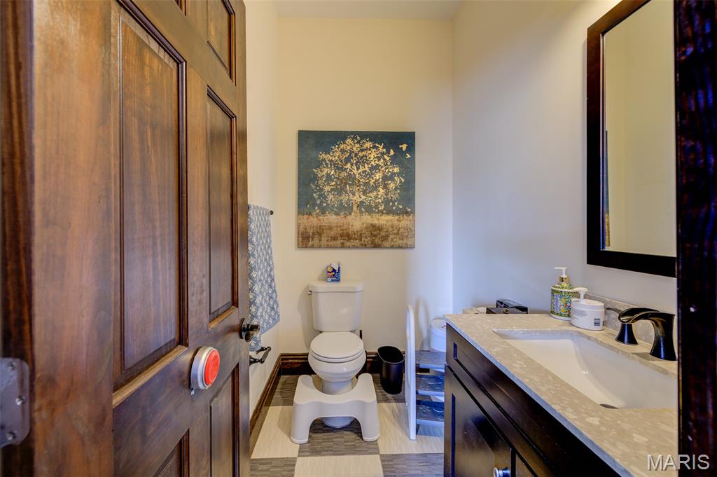 Unincorporated, Missouri 63129, United States, 5 Bedrooms Bedrooms, ,4 BathroomsBathrooms,Residential,Coming Soon,154662