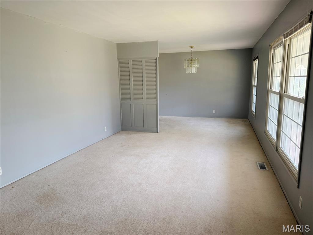 2910 Wellington Drive