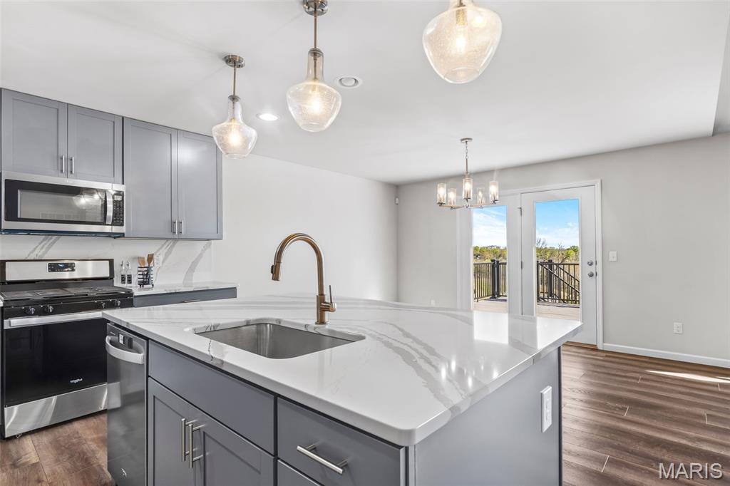 Kingston Hills - Residential