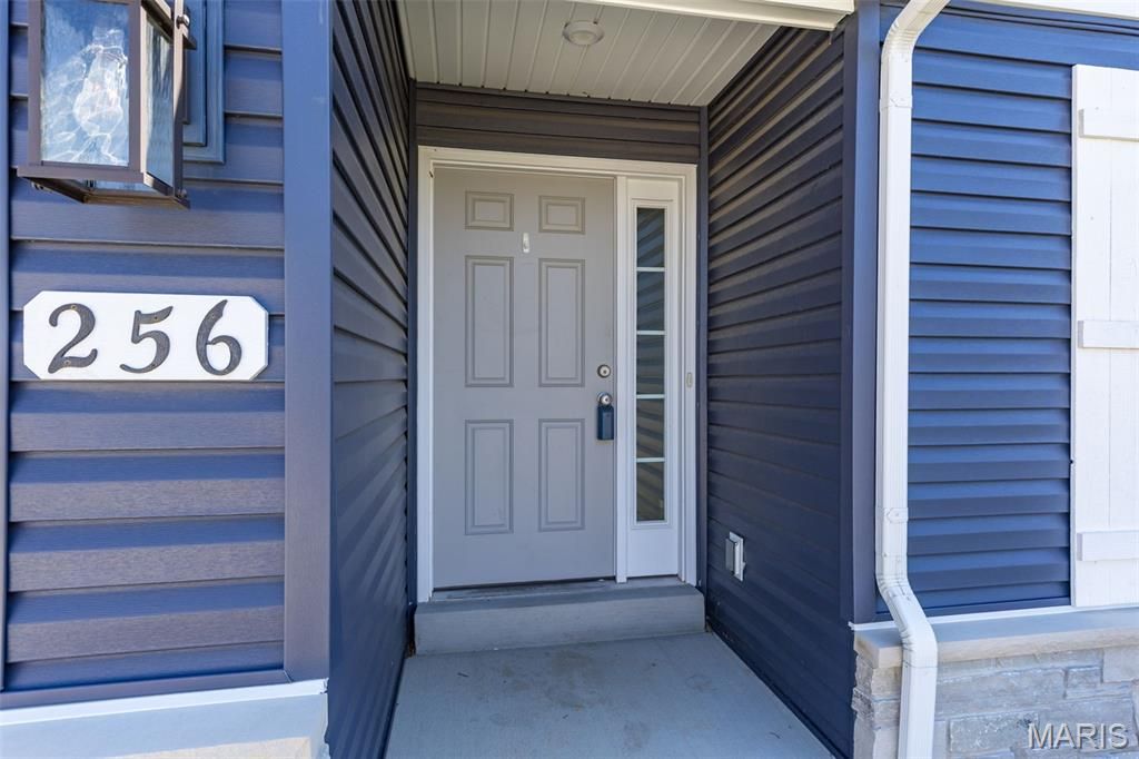 Photo of 256 Savannah Ridge Court, Fenton, MO 63026 (MLS # 26019115)