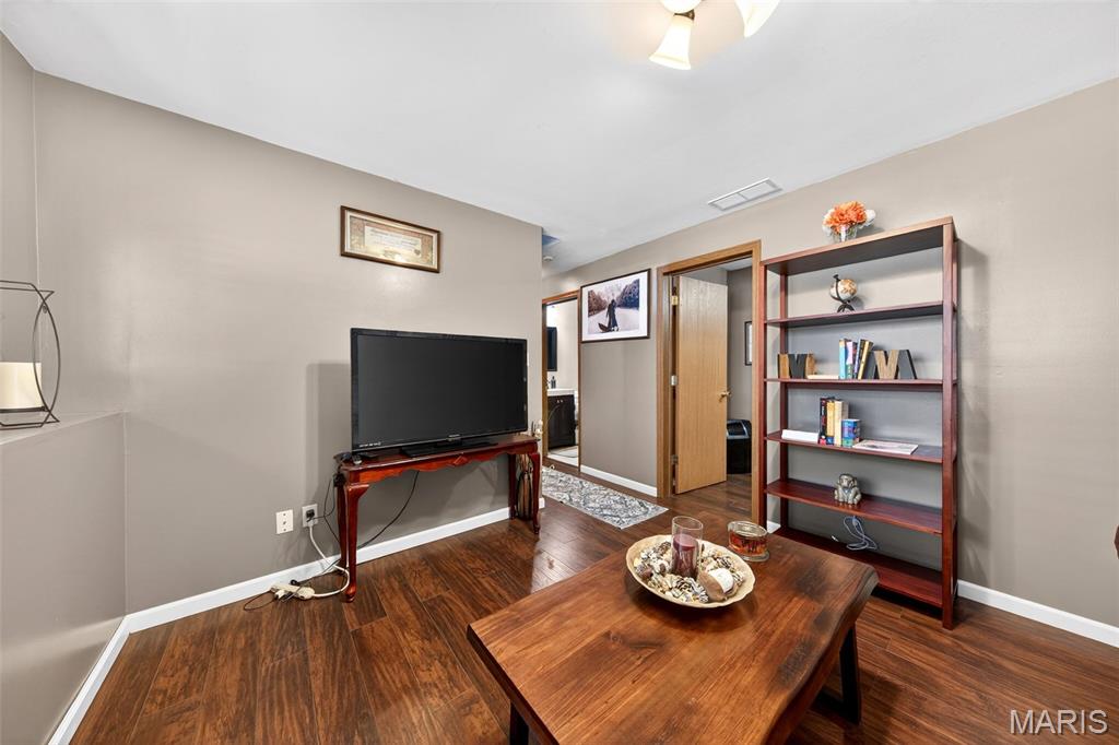 White Fence Estate Amd #3 - Residential