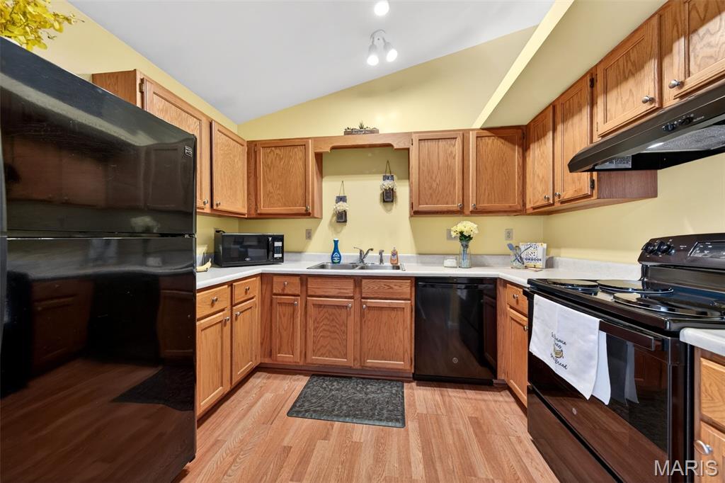 White Fence Estate Amd #3 - Residential