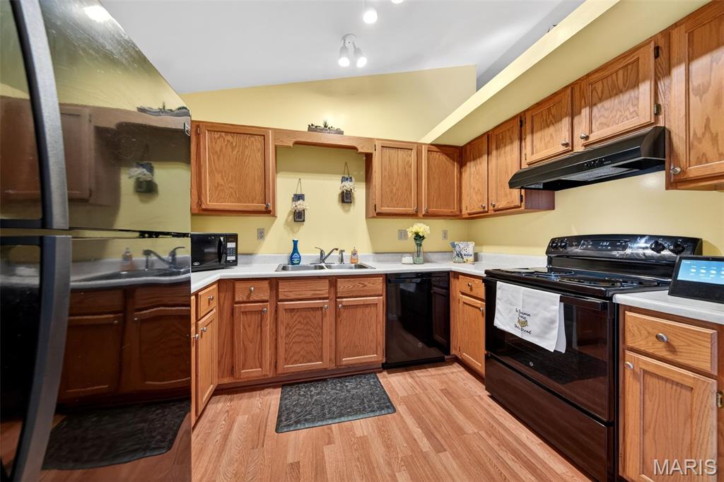 White Fence Estate Amd #3 - Residential