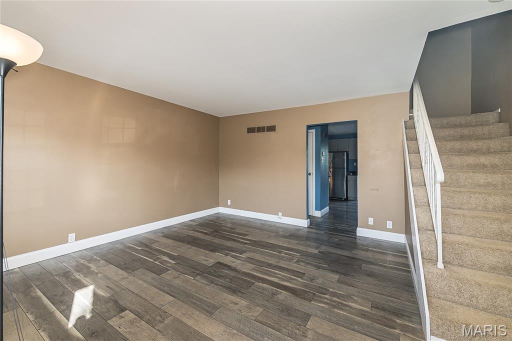 Clarkson Twnhms - Residential