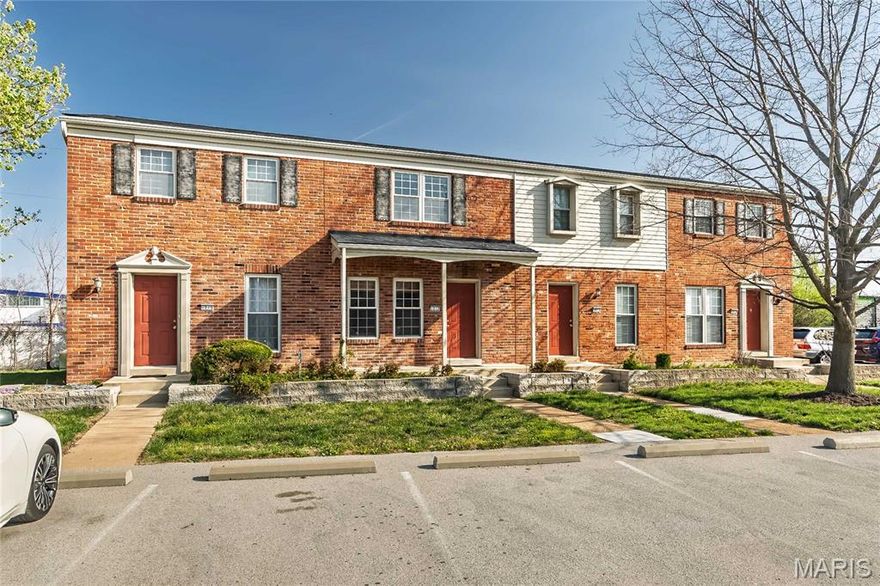 Beautiful move-in ready 2-bedroom, 2 bath condo in the sought after Rockwood school district. Condo has been updated and boasts a large living room, partially finished basement and fenced back patio area. Conveniently located near Clarkson and Manchester, you're nearby groceries, shopping, restaurants, are just steps away! Inside you will find newer LVP flooring and an updated kitchen with stainless steel appliances. Step outside to relax in your private courtyard patio. Upstairs you will find two spacious carpeted bedrooms and an updated full bath. Need more space? The full basement offers a finished family room plus additional storage space and laundry. Owner receives an assigned parking spot and the benefits of the in-ground pool during the summer!