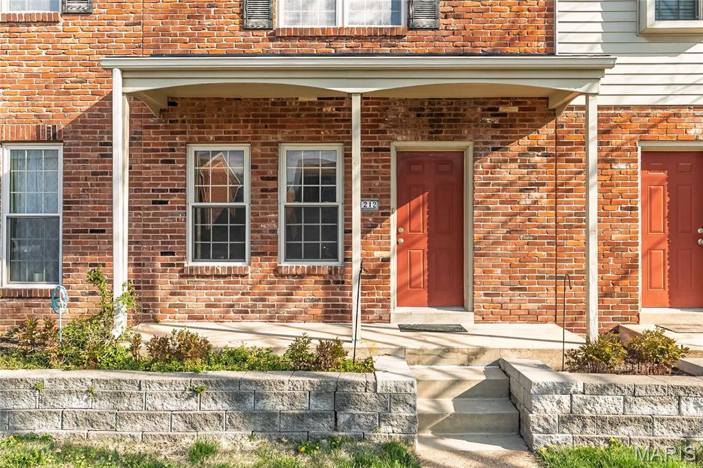 Clarkson Twnhms - Residential