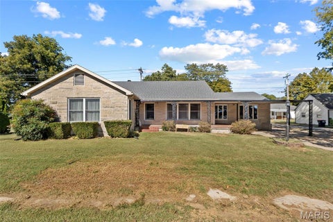 Photo of 501 W Sturdivant Street, Advance, MO 63730 (MLS # 26068599)
