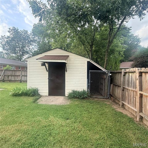 Tiny photo for 612 S Walnut Street, Kennett, MO 63857 (MLS # 26046935)