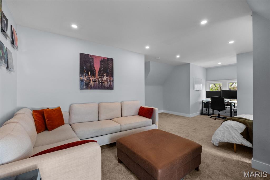 Lindell Add 02 - Residential