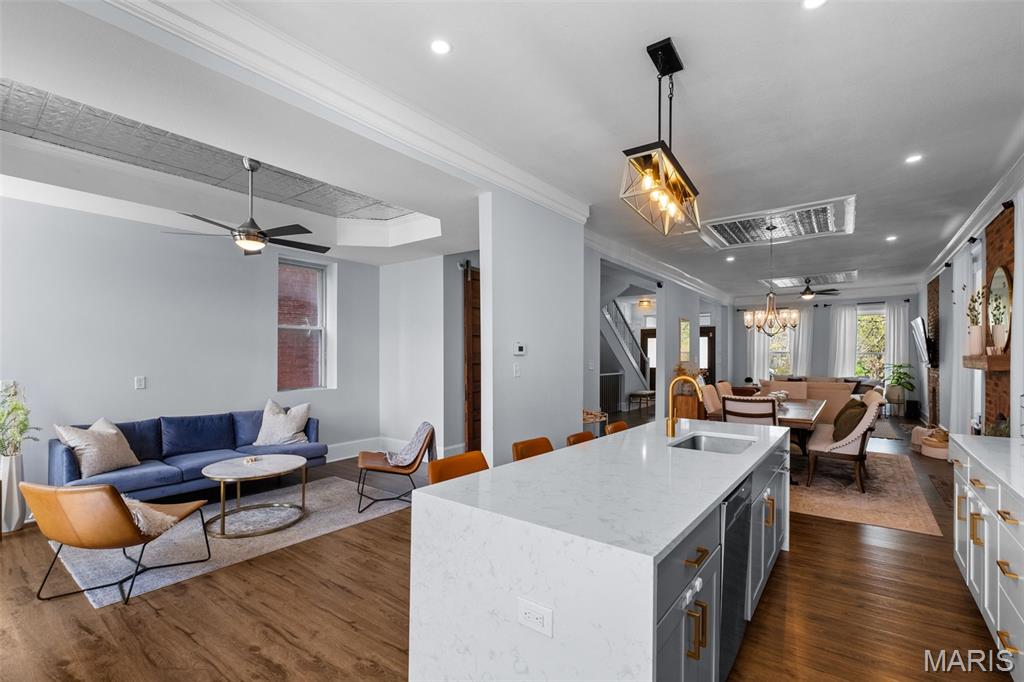 Lindell Add 02 - Residential