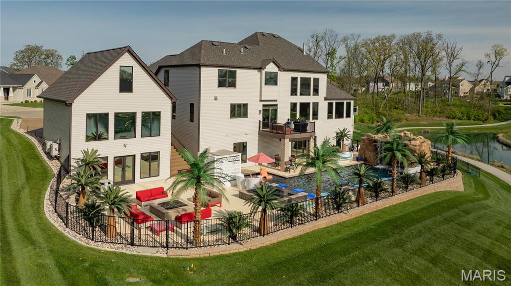 417 Hamlet Court