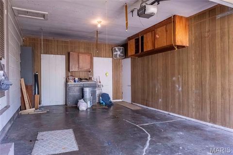 Tiny photo for 2 Garden Lane, Monroe City, MO 63456 (MLS # 26031125)