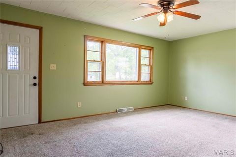 Tiny photo for 2 Garden Lane, Monroe City, MO 63456 (MLS # 26031125)