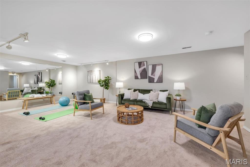 Chesterfield Hill 2 - Residential