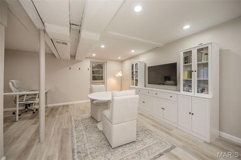 Tiny photo for 6 Pittsfield Court, Chesterfield, MO 63017 (MLS # 26011665)