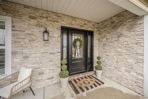 Tiny photo for 6 Pittsfield Court, Chesterfield, MO 63017 (MLS # 26011665)