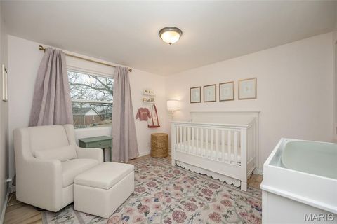 Tiny photo for 6 Pittsfield Court, Chesterfield, MO 63017 (MLS # 26011665)