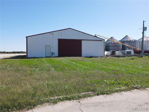 Tiny photo for 15292 County Line Road, Monroe City, MO 63456 (MLS # 26064451)