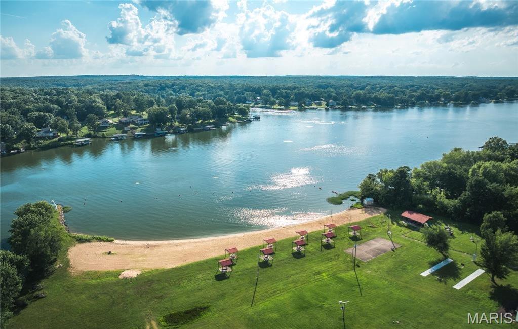 Cuba, Missouri 65453, United States, 2 Bedrooms Bedrooms, ,1 BathroomBathrooms,Residential,Pending,195904