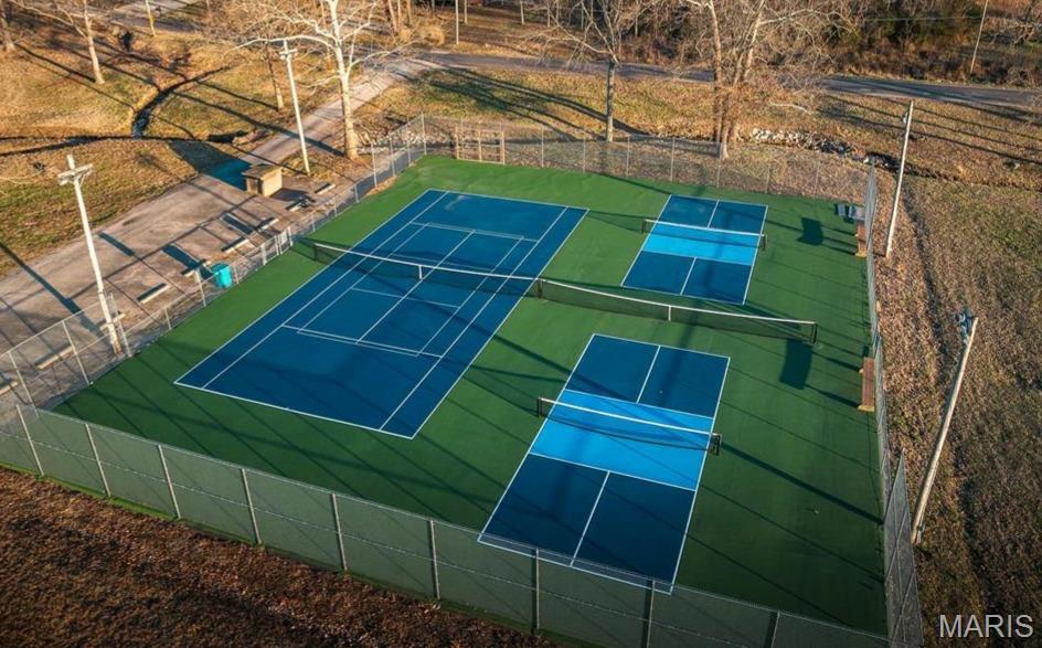 Cuba, Missouri 65453, United States, 2 Bedrooms Bedrooms, ,1 BathroomBathrooms,Residential,Pending,195904