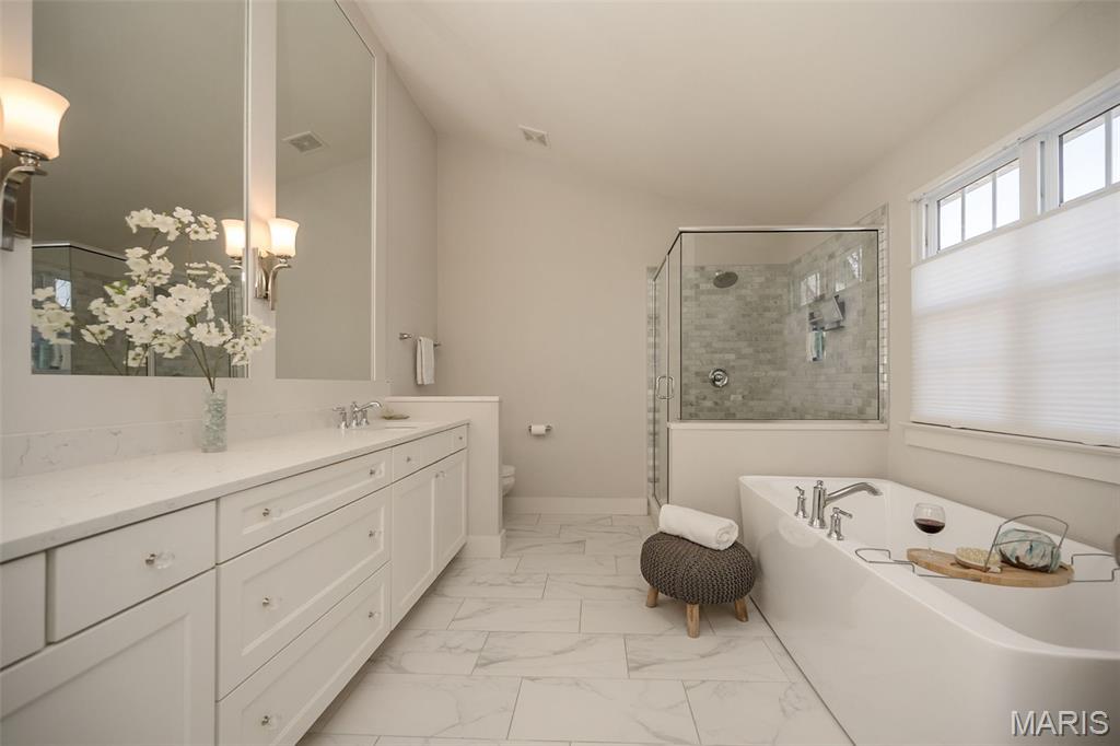 Section 31-45-5 Bdy Adj Aka 906/908 N - Residential