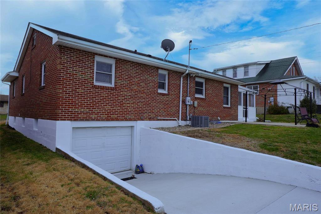 West Ninth Street - Residential