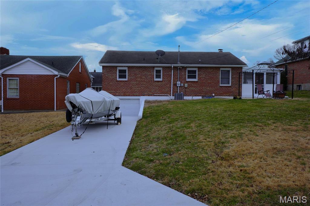 West Ninth Street - Residential
