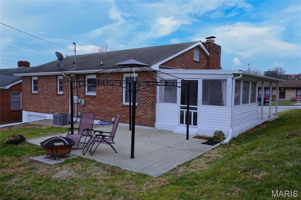 West Ninth Street - Residential