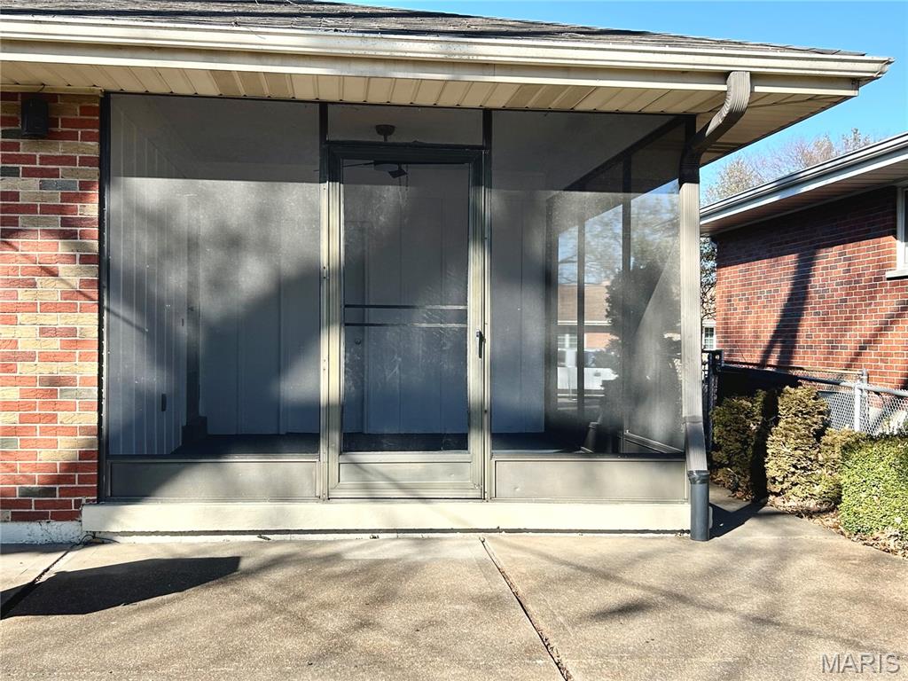 Pebble Hill 6 - Residential