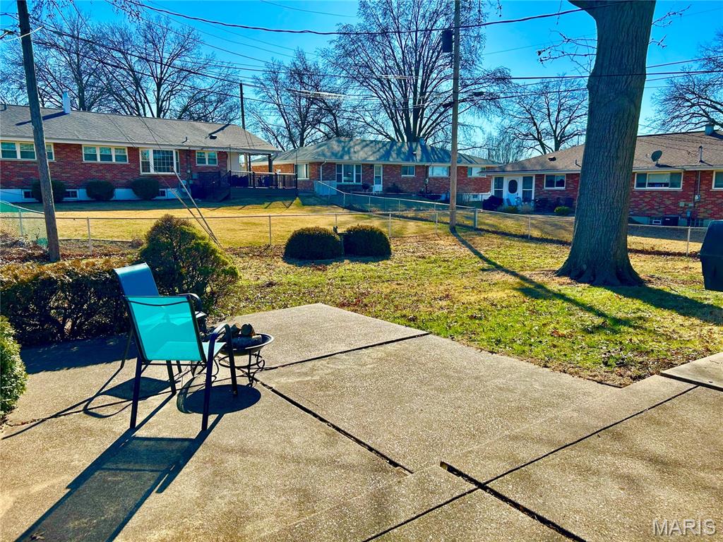 Pebble Hill 6 - Residential