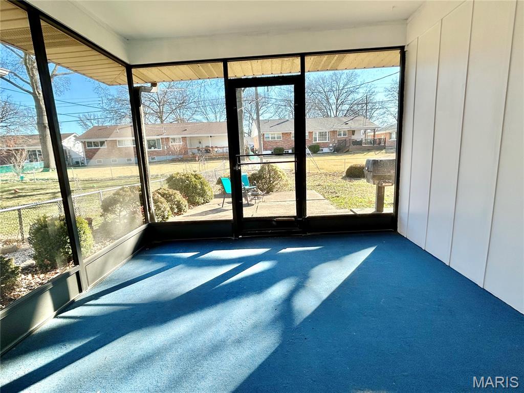 Pebble Hill 6 - Residential