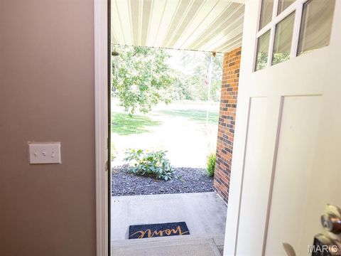 Tiny photo for 14816 Highway UU, Bowling Green, MO 63334 (MLS # 25043163)