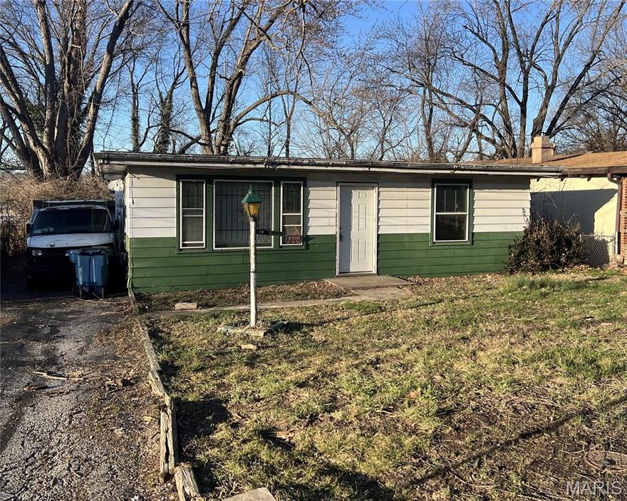 Looking for your next project? This 3-bedroom, 1-bath home offers 986 sqft and plenty of opportunity for the right buyer. In need of extensive updates and likely a full rehab, this property is ideal for investors ready to bring it back to life. Features include a 1-car driveway and detached garage. Endless potential awaits! Bring a flashlight as utilities are not on