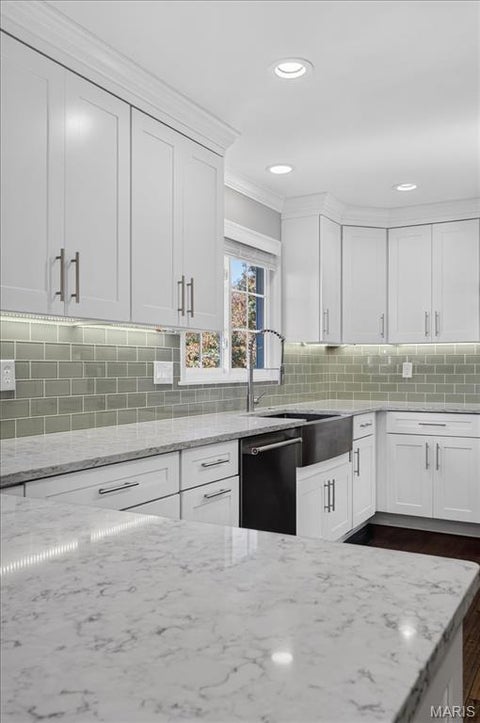 Tiny photo for 16162 Port Of Nantucket Drive, Wildwood, MO 63040 (MLS # 26067615)