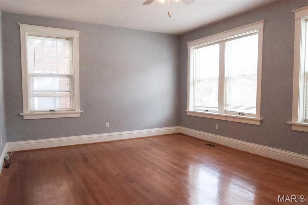 757 Syracuse Avenue 1N