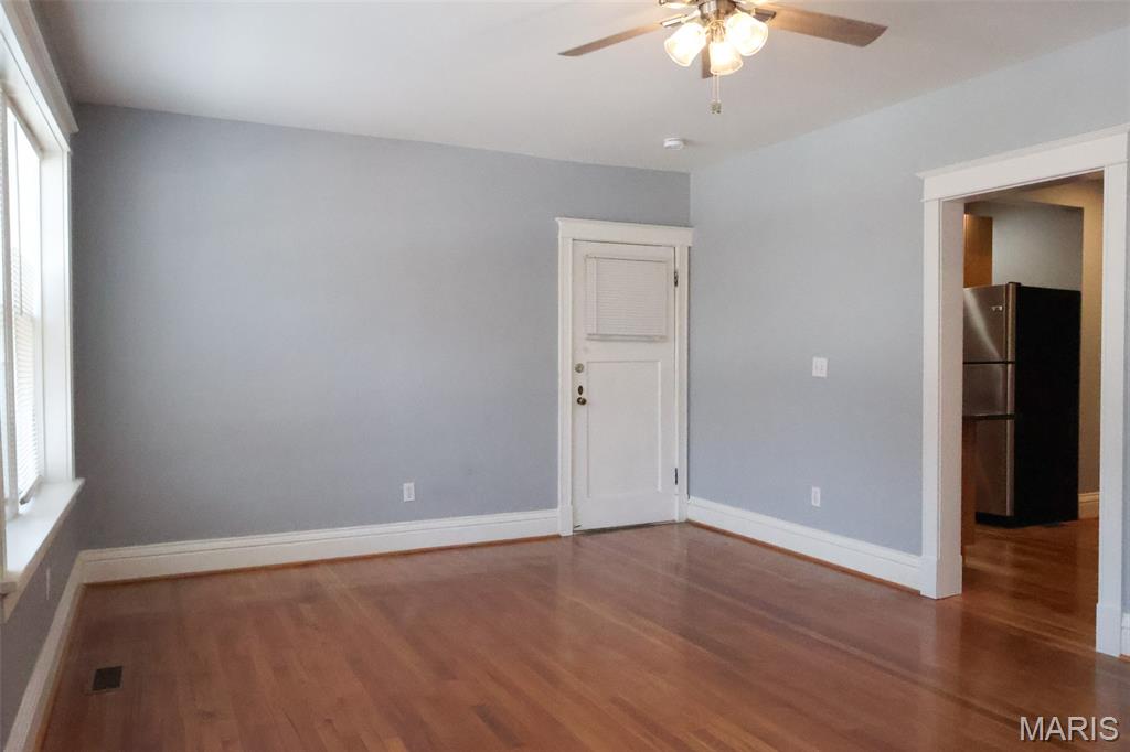 757 Syracuse Avenue 1N