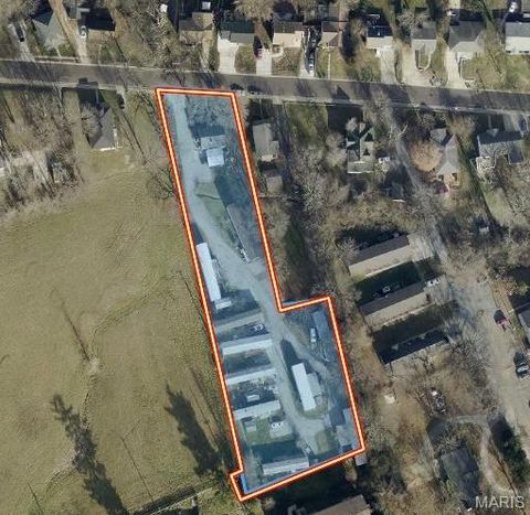 Photo of 530 Hall Street, Troy, MO 63379 (MLS # 26002555)