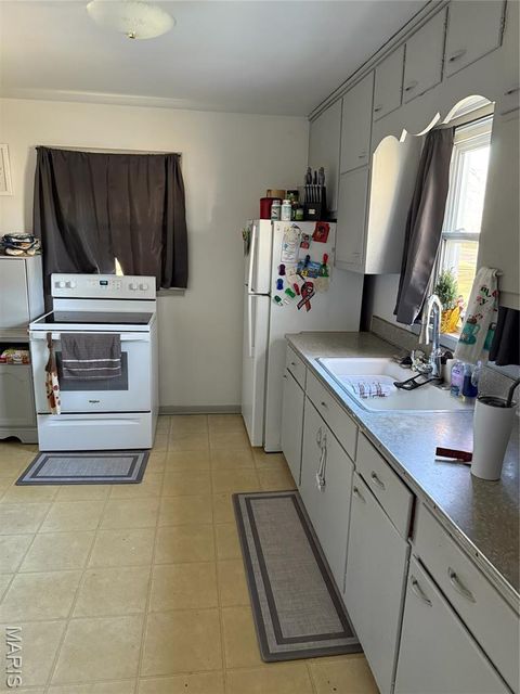 Tiny photo for 530 Hall Street, Troy, MO 63379 (MLS # 26002555)