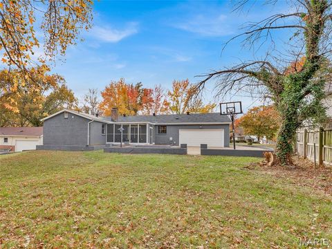 Tiny photo for 828 Windmill Drive, Ballwin, MO 63011 (MLS # 25075250)