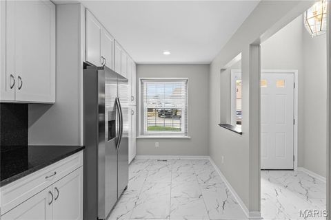 Tiny photo for 178 Cascade Circle Drive, Ballwin, MO 63021 (MLS # 25078177)