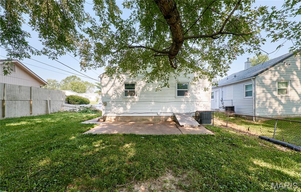 Village Of St Ann - Residential Lease