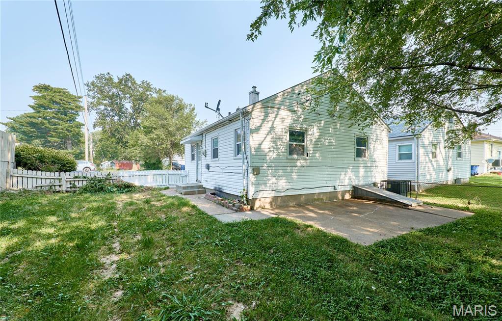 Village Of St Ann - Residential Lease