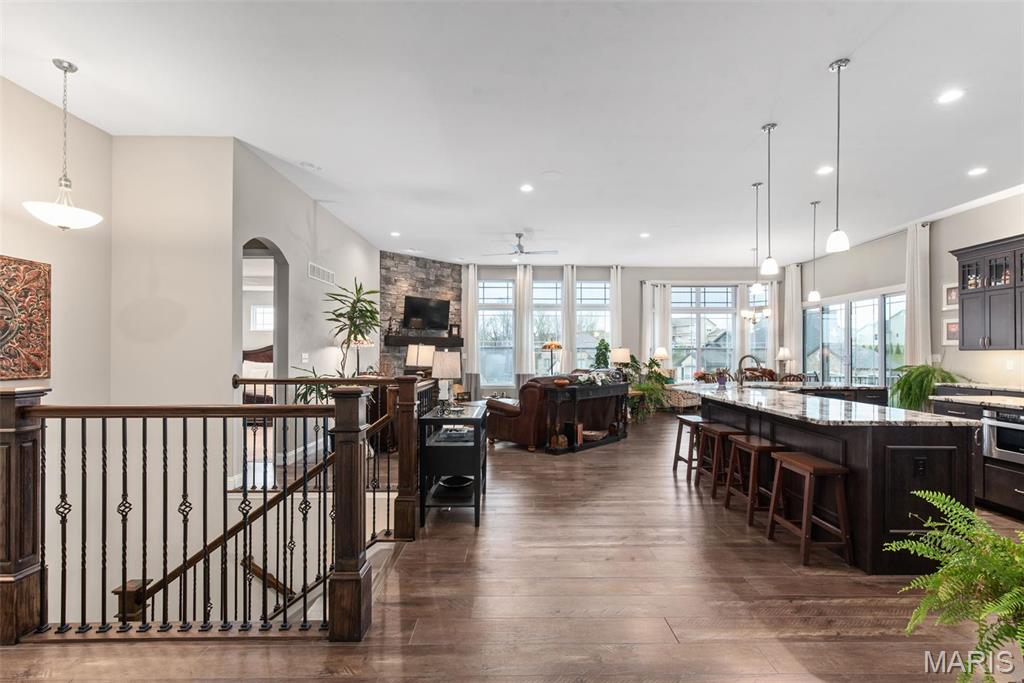408 Hamlet Court
