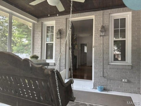 Photo of 524 Goethe Avenue, Kirkwood, MO 63122 (MLS # 26037859)