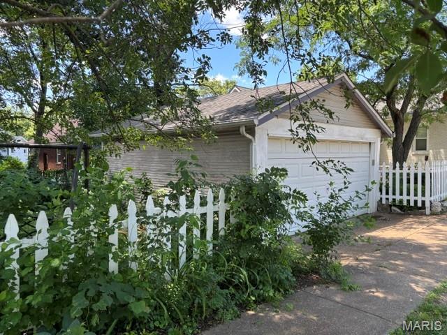 524 Goethe Avenue
