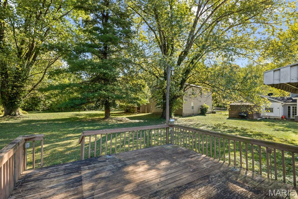 Caseyville, Illinois 62232, United States, 2 Bedrooms Bedrooms, ,1 BathroomBathrooms,Residential,Active,231109